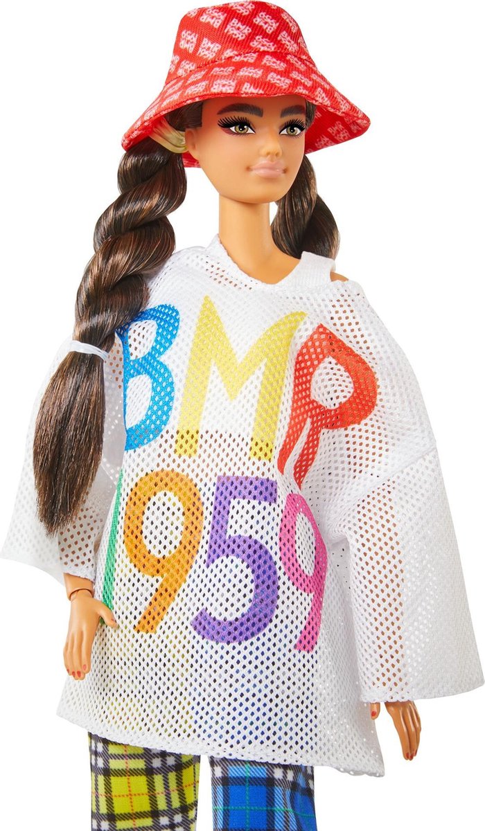 Barbie Specialty BMR1959 - Mesh T-Shirt, Plaid Joggers and Bucket Hat