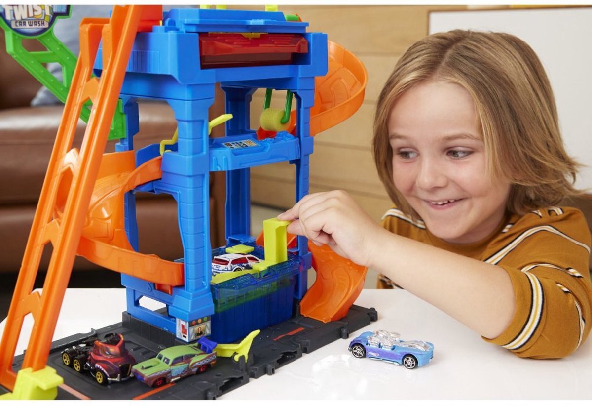 Hot Wheels City Tunnel Twist Car Wash - Racebaan