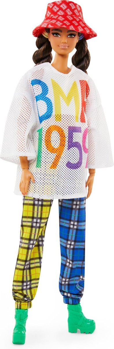 Barbie Specialty BMR1959 - Mesh T-Shirt, Plaid Joggers and Bucket Hat